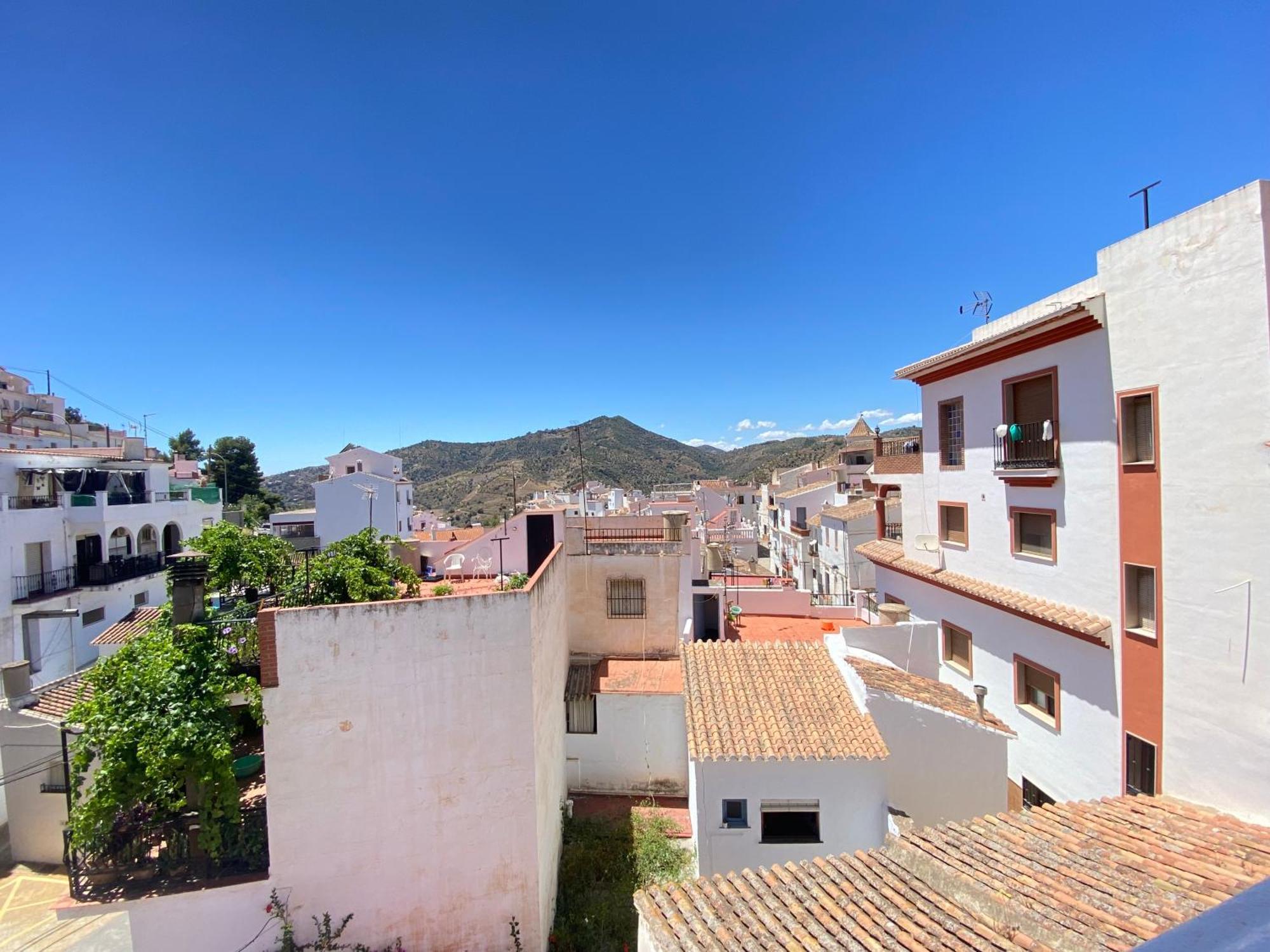 Casa Miguel - 3 Beautiful Apartments Availabe Sayalonga Exteriér fotografie